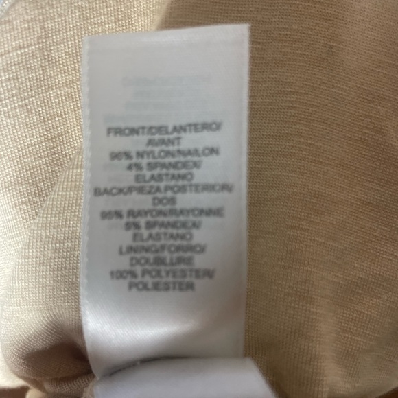 Emma James Woman NEW with tags V neck nylon tank top - Picture 5 of 12